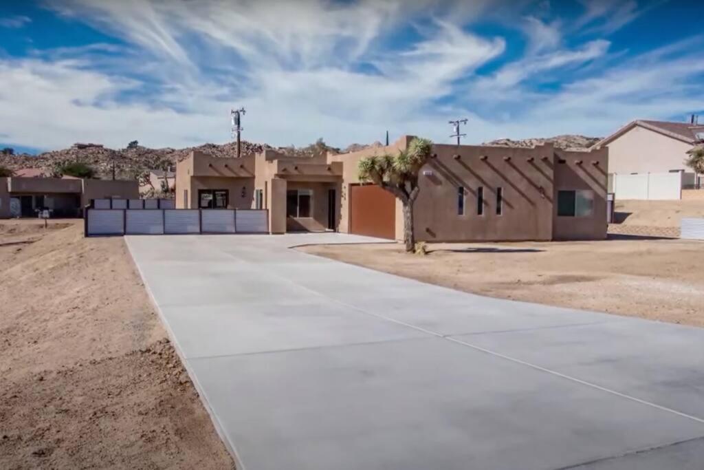 Three Tree Villa W/ Ev Charging Юка Вали Екстериор снимка